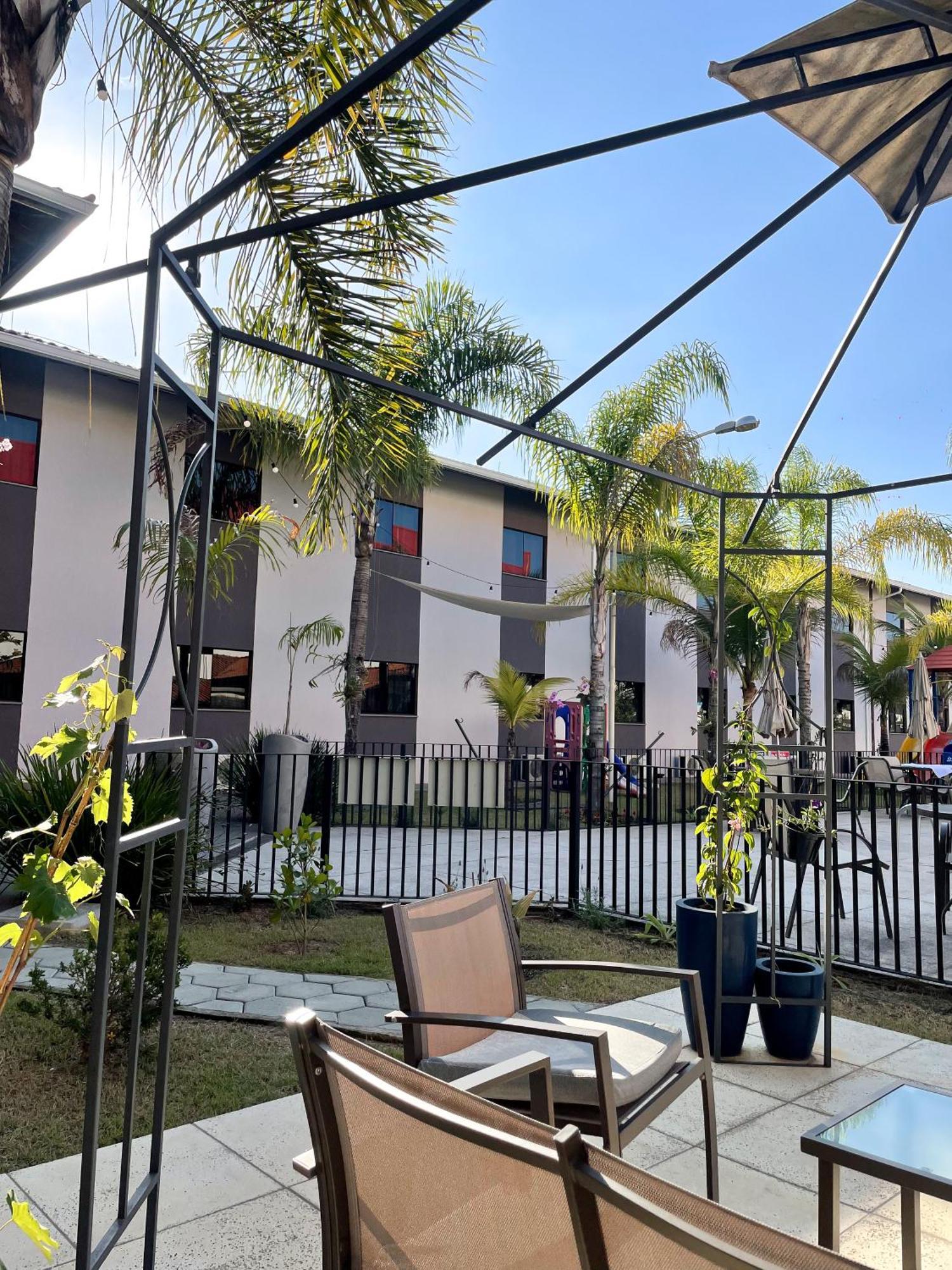 Cegil Hotel Boulevard Resende Luaran gambar