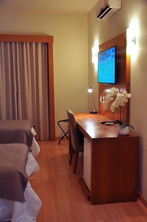 Cegil Hotel Boulevard Resende Luaran gambar
